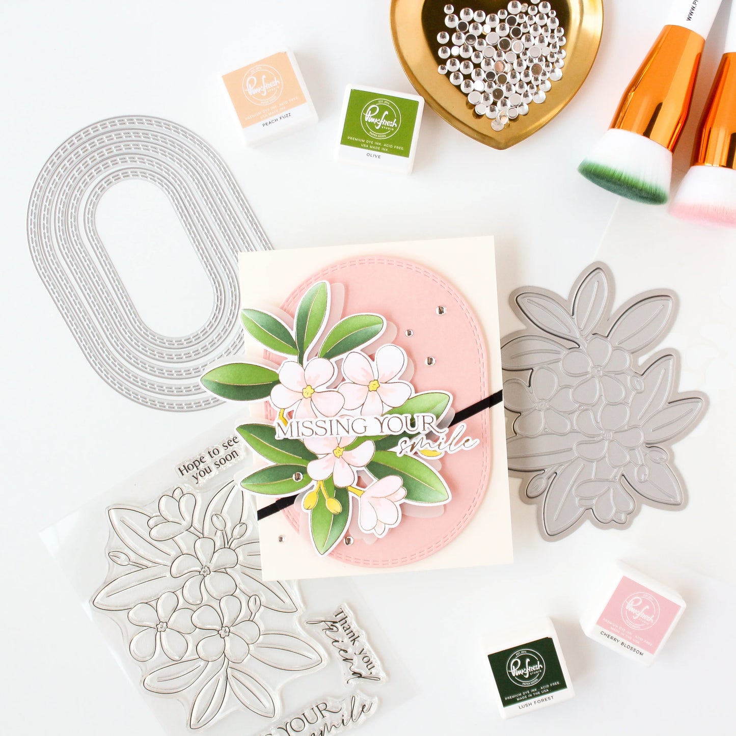 Pinkfresh - Plumeria - Stencil Set