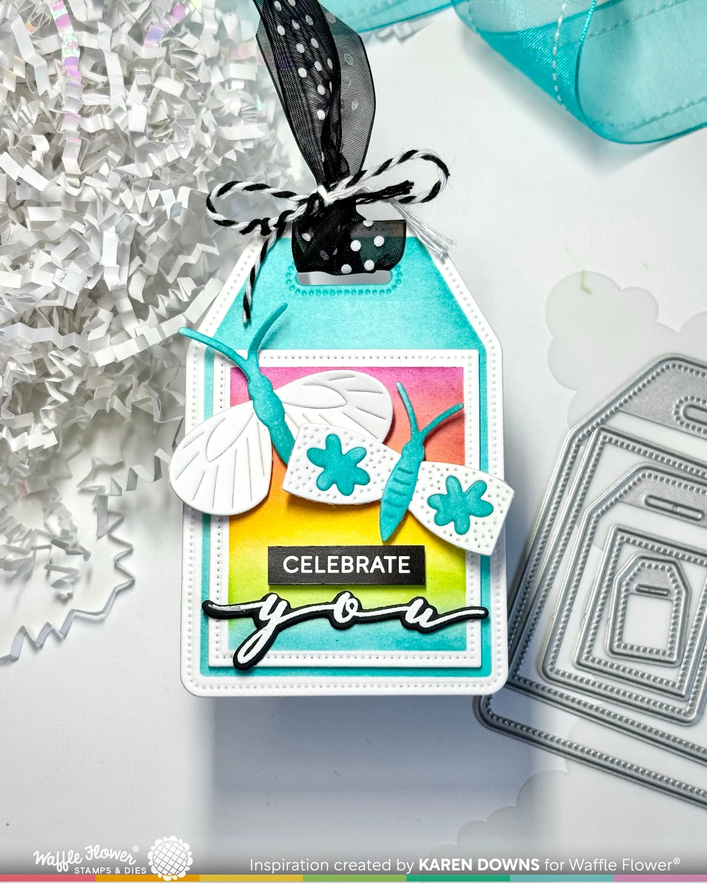 Waffle Flower - Nesting Piercing Tags Die-n-Stencil Set