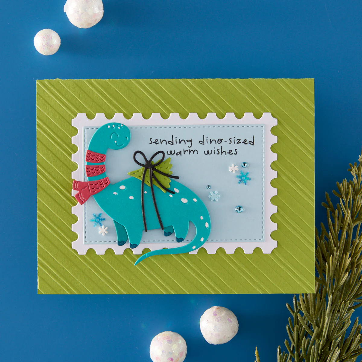 Spellbinders - INDEPENDENT EXCLUSIVE Dino-Sized Holiday Stamp & Die Bundle