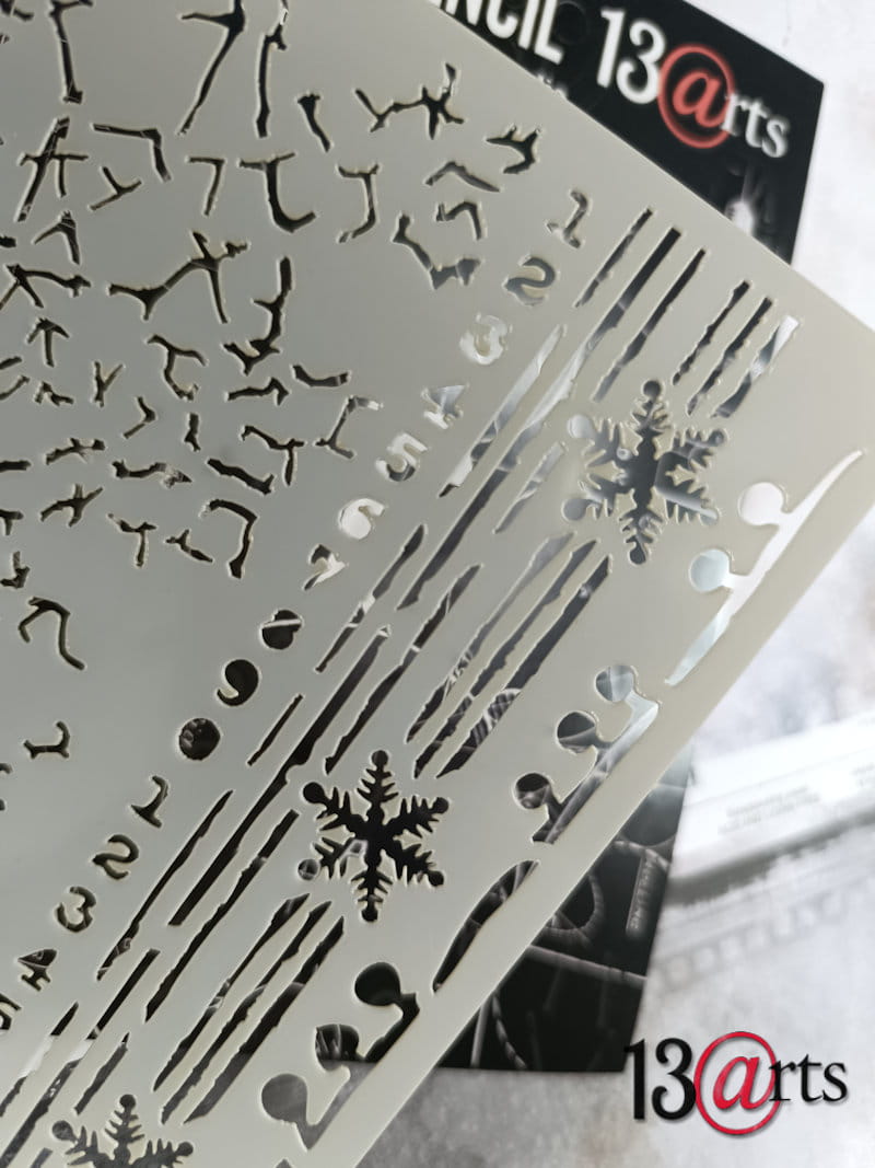 13Arts - Frosty Crackles Stencil