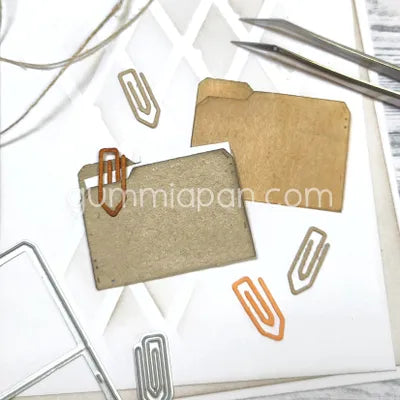 Gummiapan - Folder with Paperclip Die Set