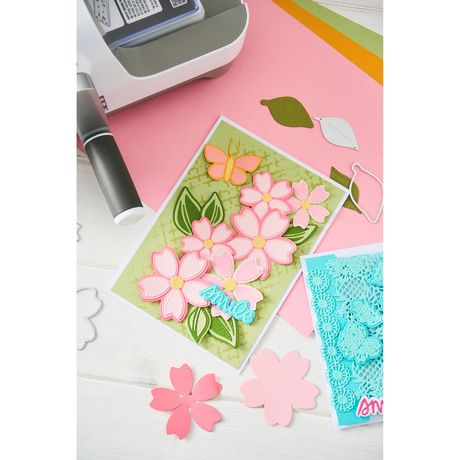 Sizzix - Stitched Floral Die Set by Vicki Boutin