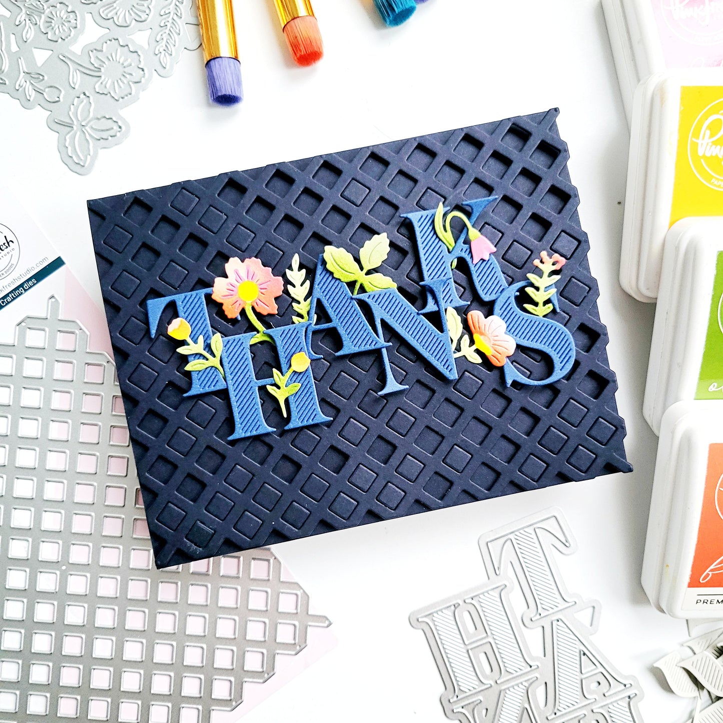 Pinkfresh - Diamond Lattice Coverplate Die