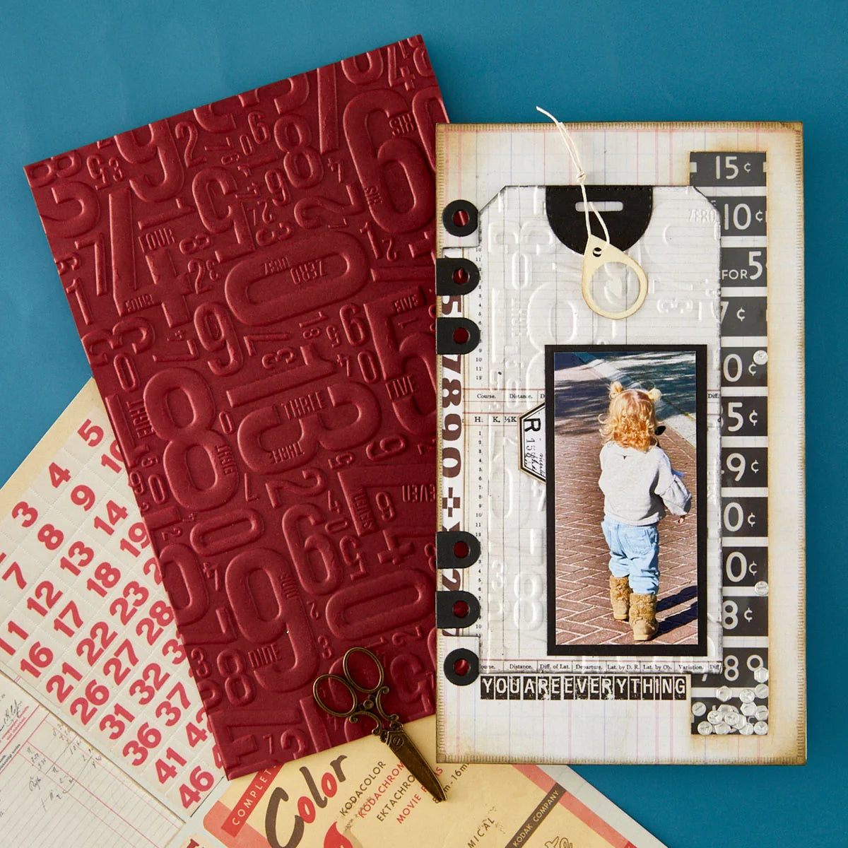 Spellbinders - Keepsake Capsule Page Die Set by Esther Glas