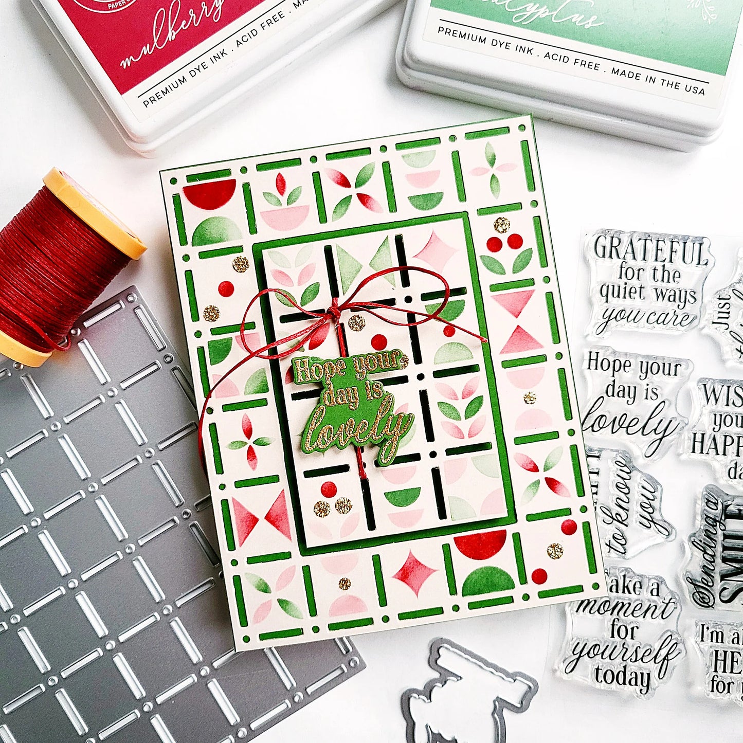 Pinkfresh - Refined Grid Coverplate Die