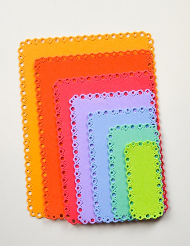 Memory Box - Notched Eyelet Frames Die Set