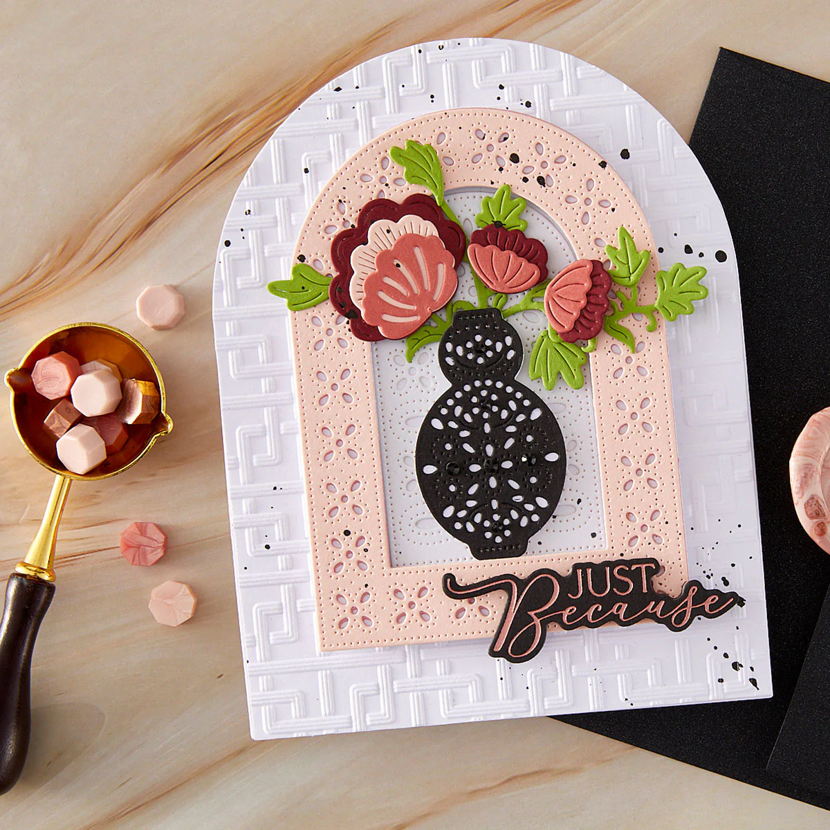 Spellbinders - 3D Embossing Folder - Regal Lattice