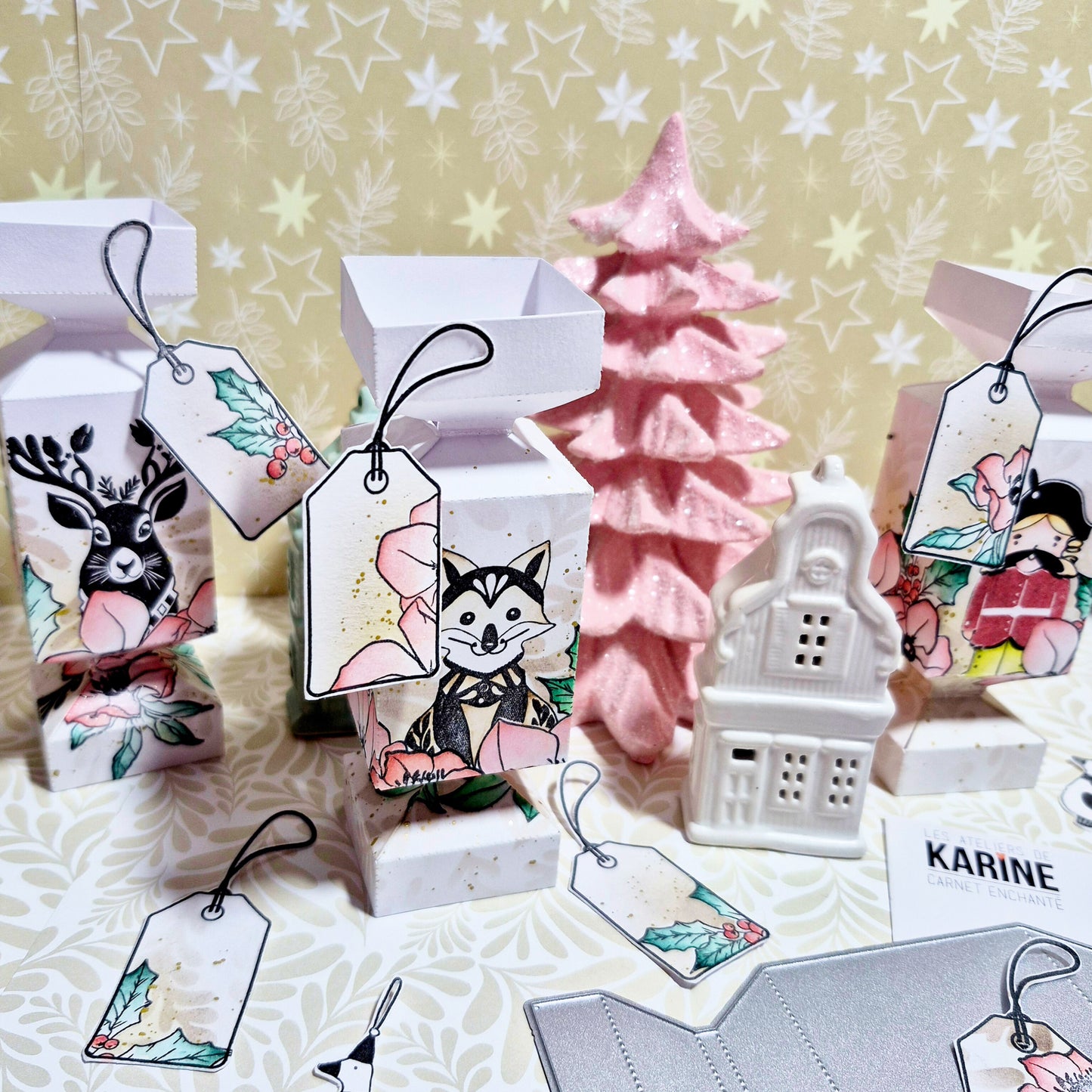 Les Ateliers de Karine - Carnet Enchante - Boite Cracker a Remplir Die Set