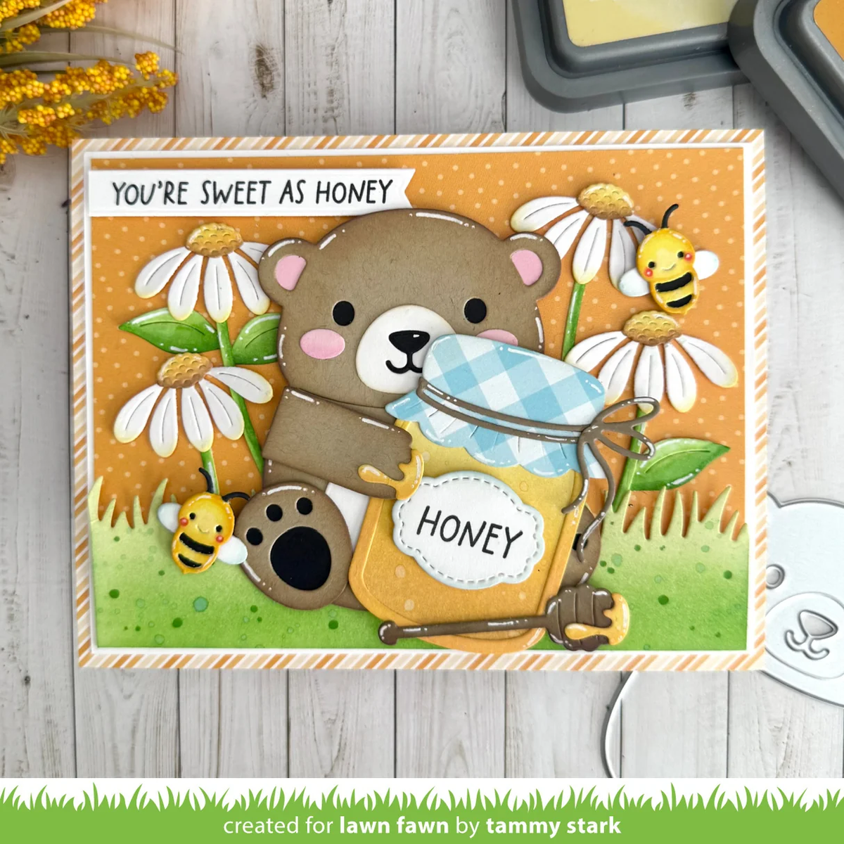 Lawn Fawn - Big Hugs Pop-Up Die Set