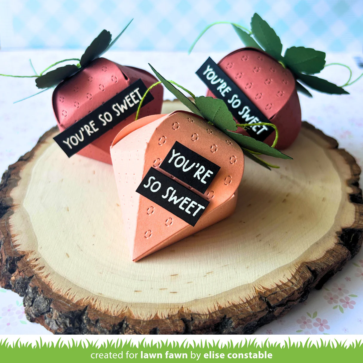 Lawn Fawn - Strawberry Treat Box Die Set