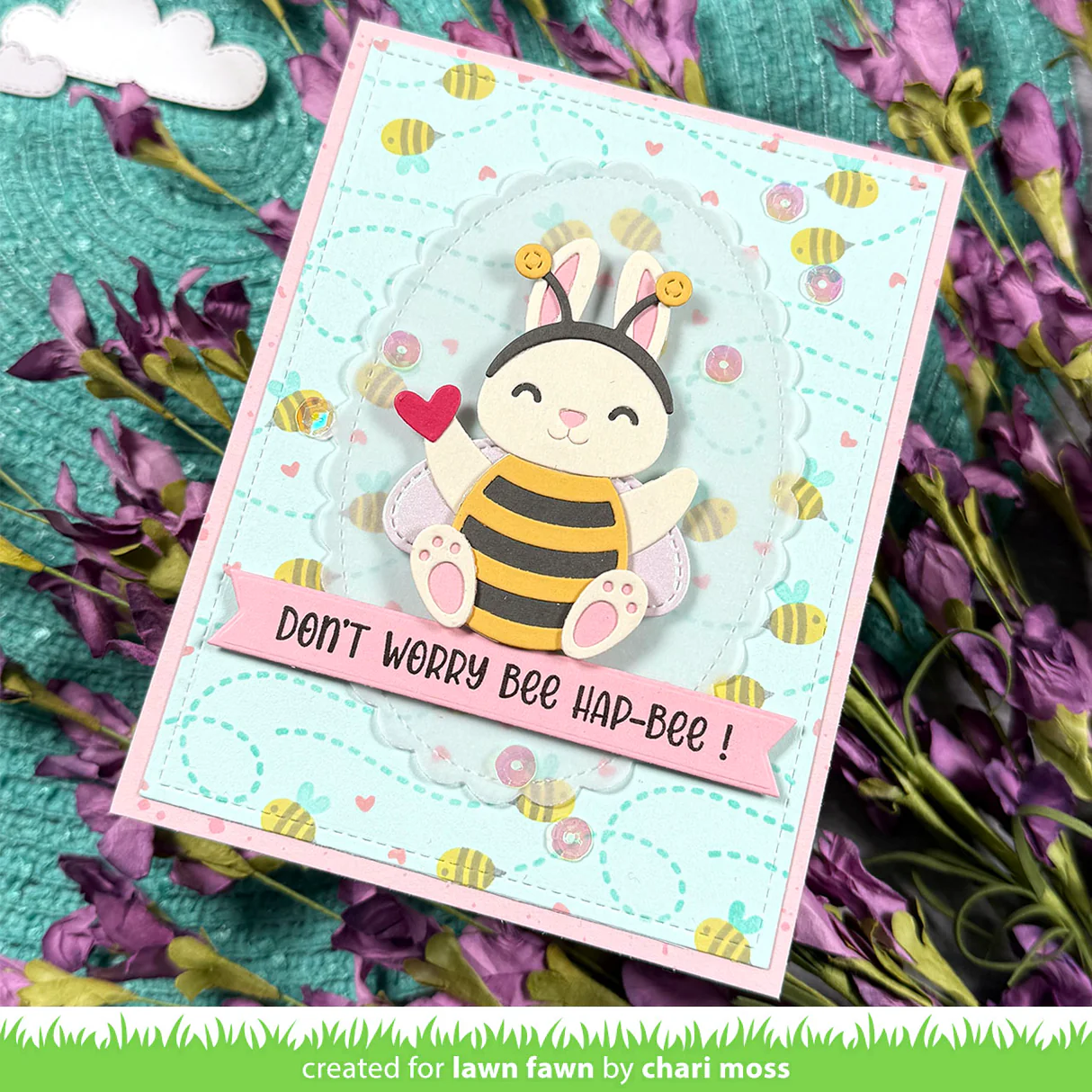 Lawn Fawn - Bee Happy Background Stencil Set