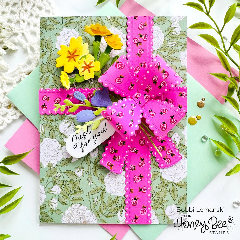 Honey Bee - Lovely Layers: Wrap It Up