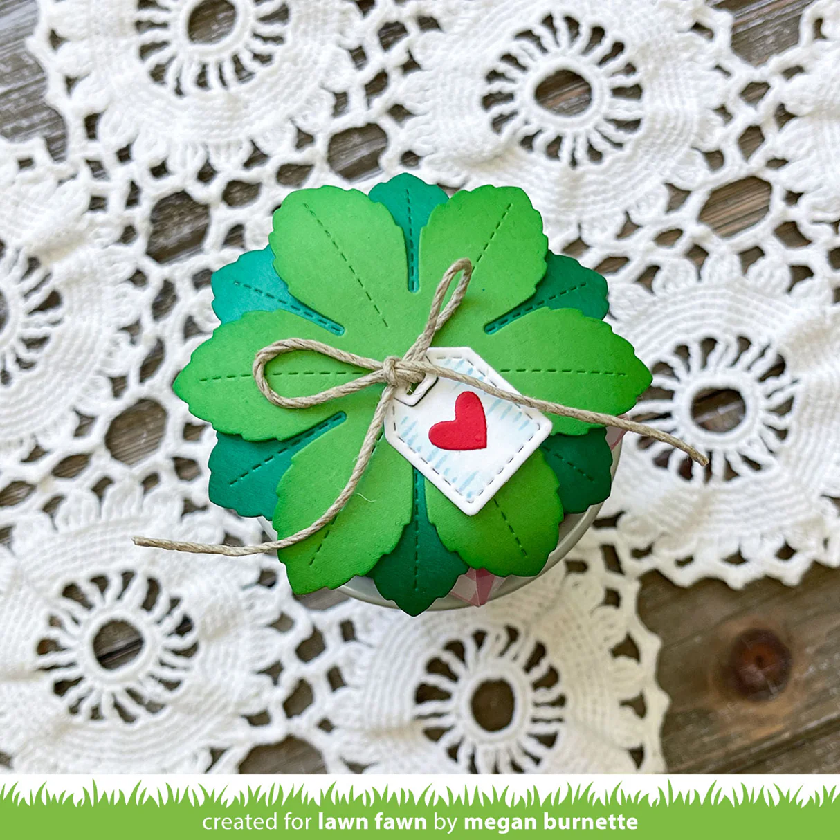 Lawn Fawn - Strawberry Treat Box Die Set