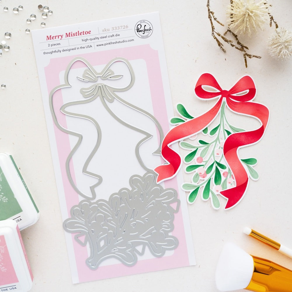 Pinkfresh - Merry Mistletoe Stencil & Die Bundle